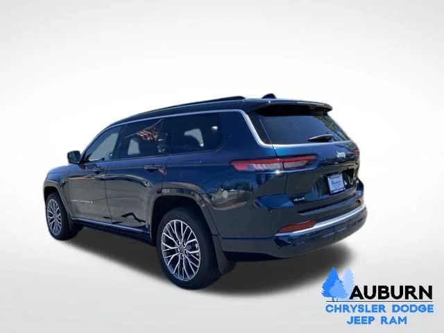 New 2026 Fathom Blue Pearl-Coat Exterior Paint Jeep Summit image 5