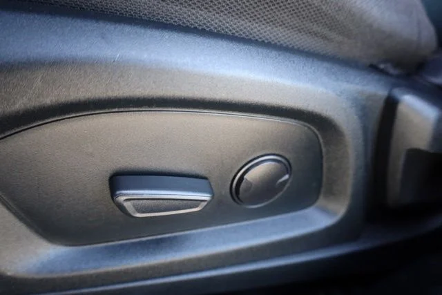Used 2022 White Ford Base image 18