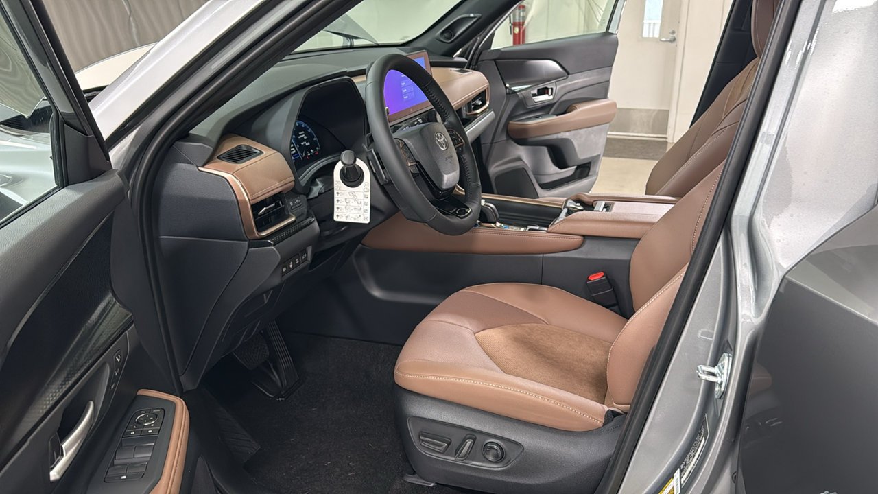 New 2026 Heavy Metal <sup>1</sup> Toyota  MAX Platinum image 12