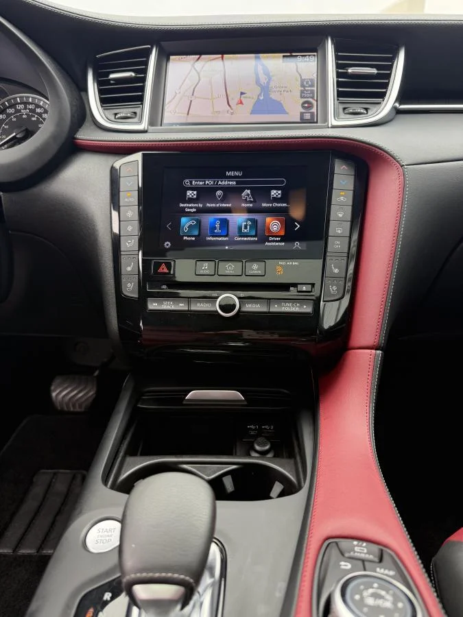 Used 2022 Grey INFINITI Sensory image 16