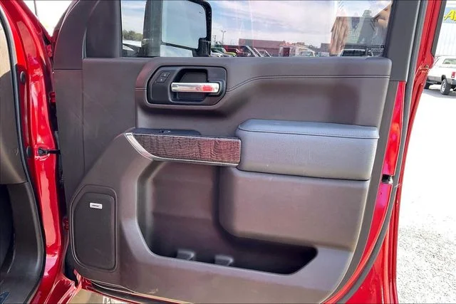 Used 2023 Red GMC Denali image 18