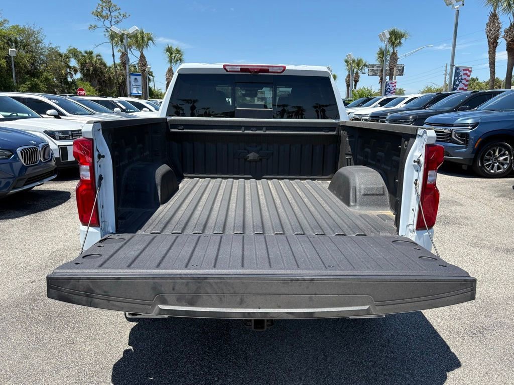 2026 Chevrolet Silverado 1500 LTZ - Photo 11