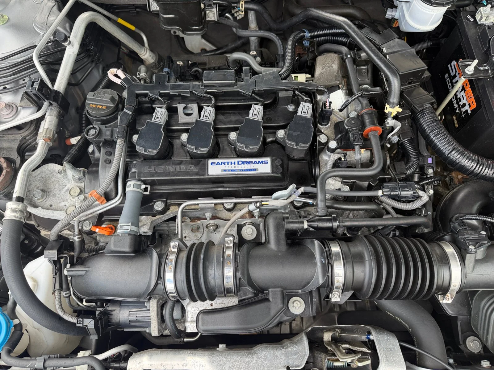 Certified Used 2020 Lunar Silver Metallic Honda LX image 7