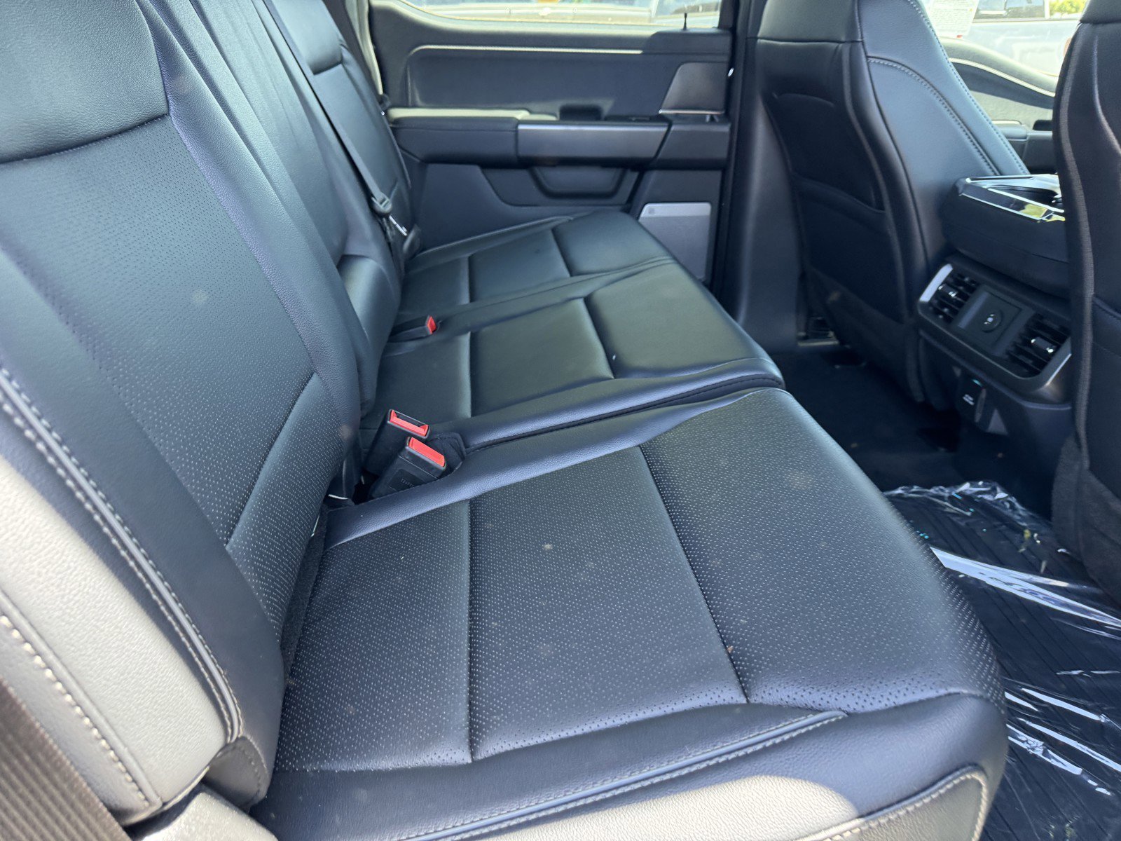 New 2026 Antimatter Blue Metallic Ford Lariat® image 9