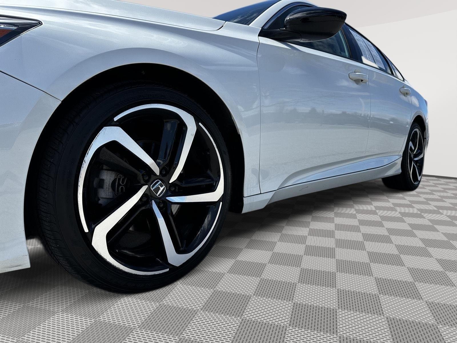 2022 Honda Accord Sport SE - Photo 6