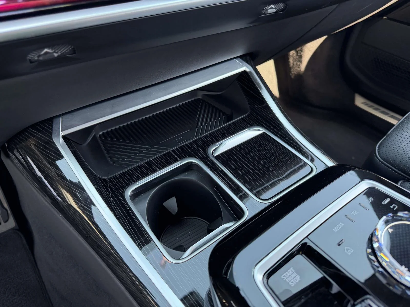 2026 BMW 7 Series 740i - Photo 35