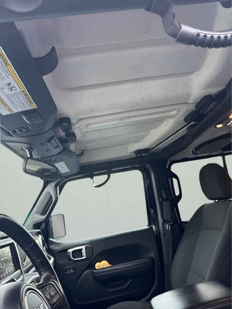 Used 2019 Black Jeep Sport S image 8