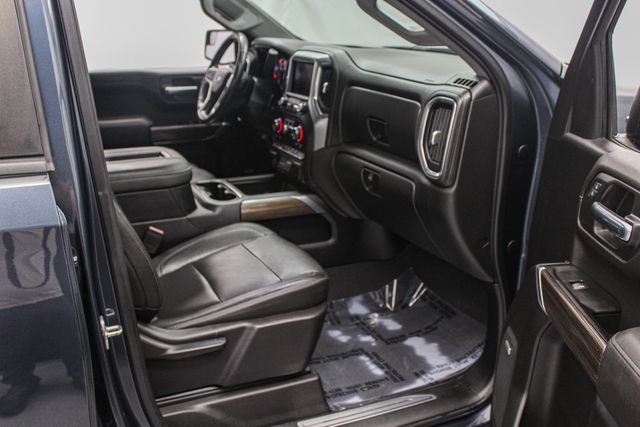 Used 2019 Shadow Gray Metallic Chevrolet RST image 25