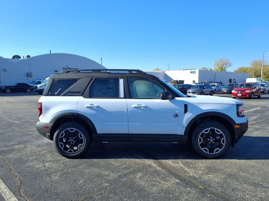 New 2026 Oxford White Ford Outer Banks® image 5