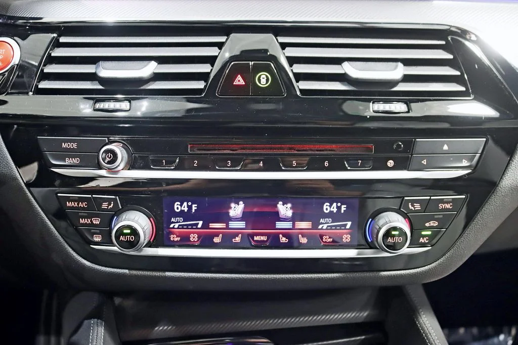 Used 2019 Gray BMW  image 29