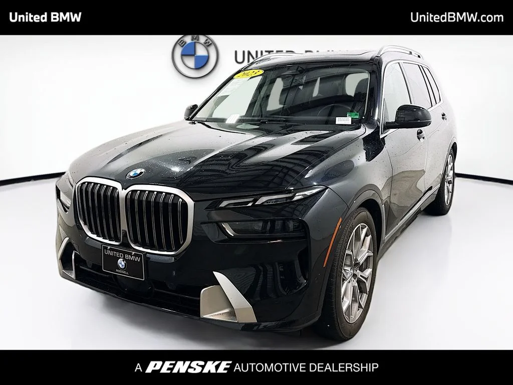 2023 BMW X7 xDrive40i's photo