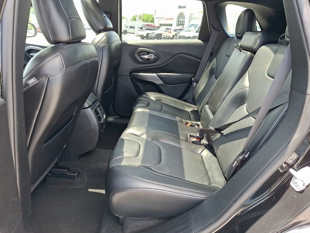 Used 2019 Black Jeep Limited image 11
