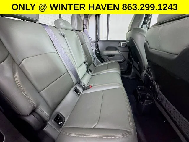Used 2025 Black Jeep Mojave image 25