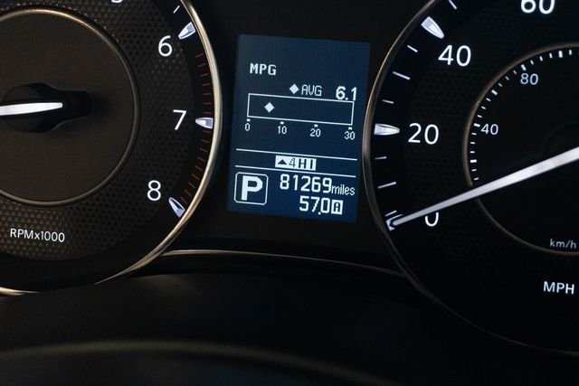 Used 2019 White Nissan Platinum image 30