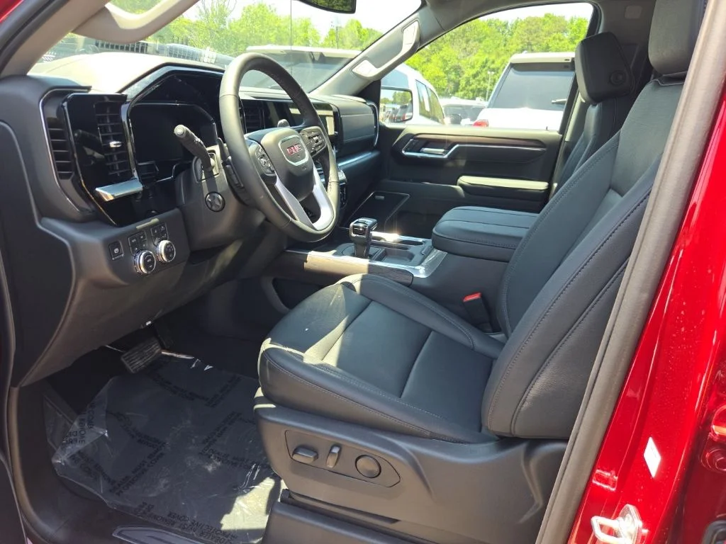 Used 2026 Red GMC SLT image 3