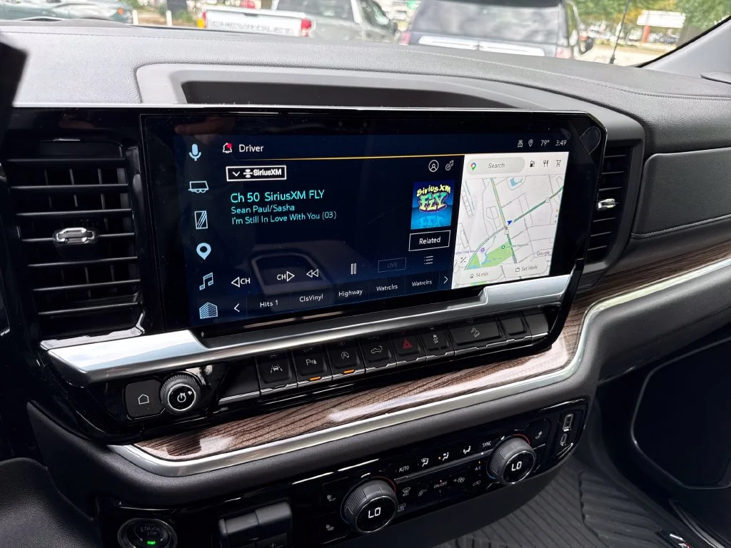 Used 2025 Gray Chevrolet LT image 15