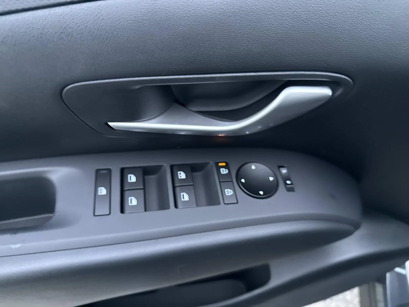 Used 2026 Ecotronic Gray Hyundai SE image 23