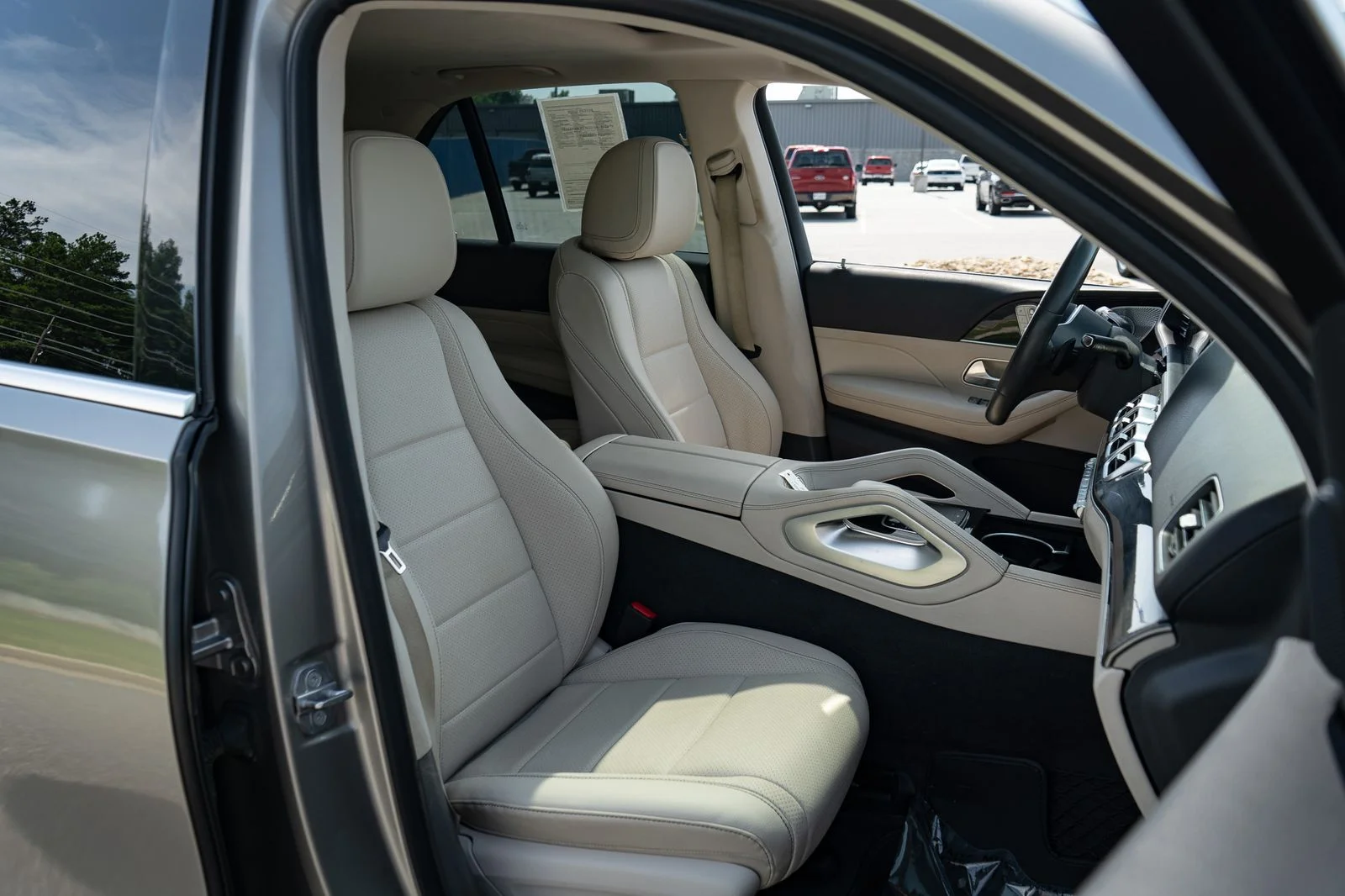 Used 2020 Silver Mercedes-Benz GLE 350 image 24