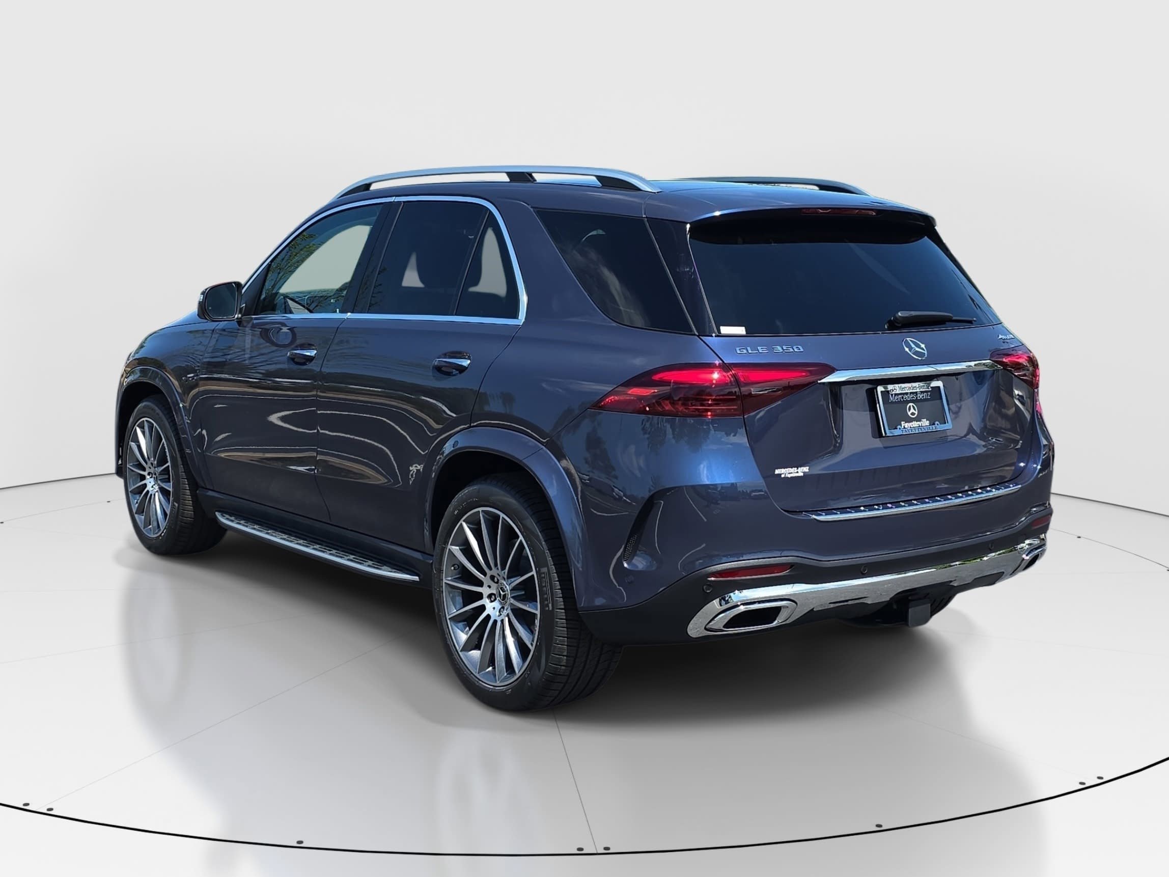 New 2026 Twilight Blue Metallic Mercedes-Benz GLE350 image 7