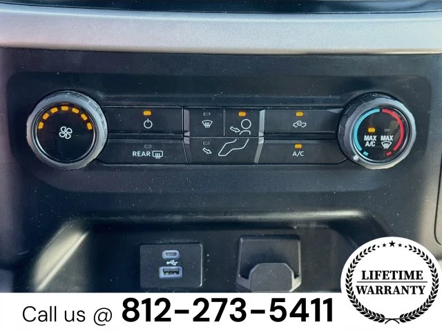 Used 2023 Black Ford XLT image 15