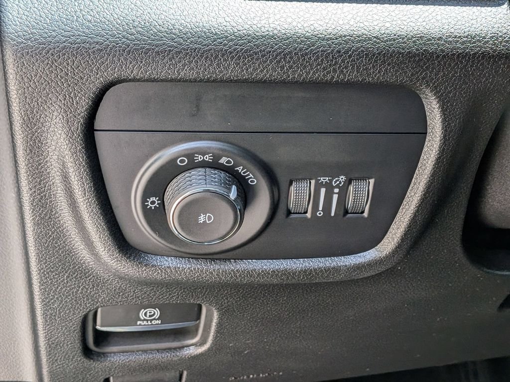 Used 2023 Black Jeep Limited image 15