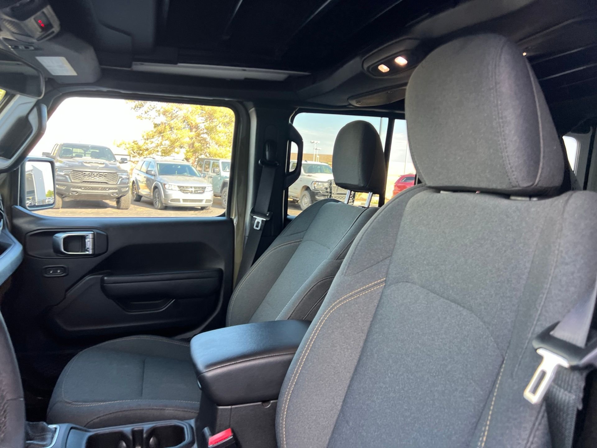 Used 2025 Beige Jeep Willys image 27