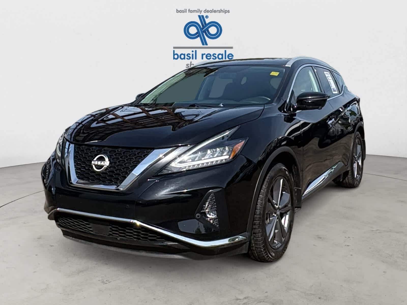 Used 2024 Brilliant Silver Metallic Nissan SV image 2