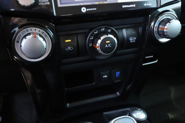 Certified Used 2022 NAUTICAL BLUE ME Toyota  image 18