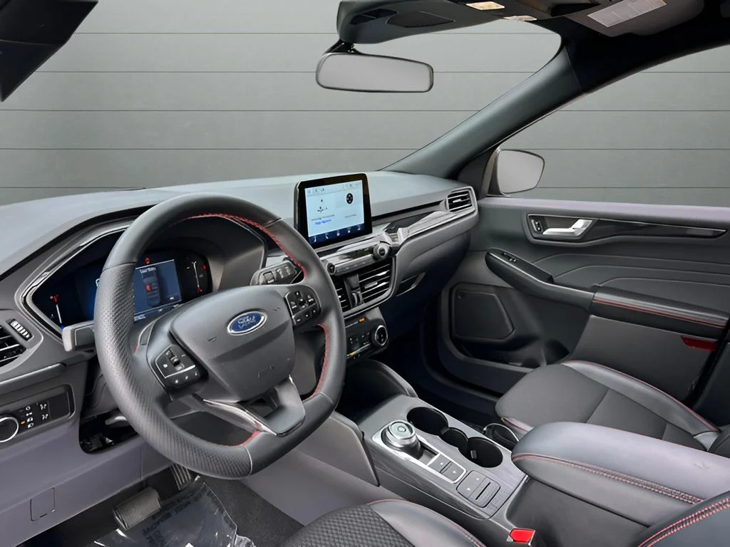 Used 2025 Gray Ford ST-Line image 5