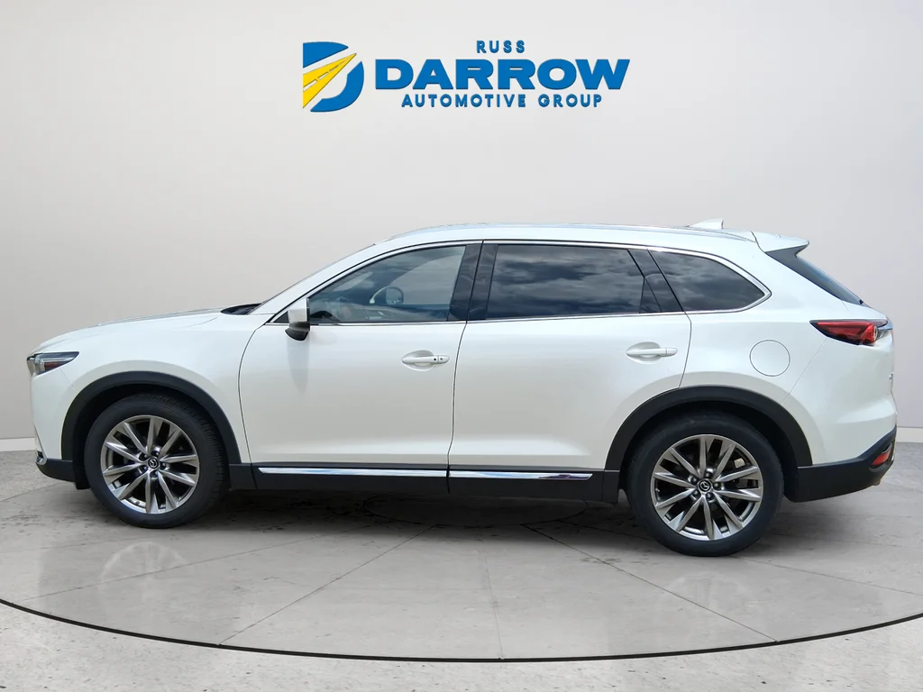 Used 2018 White Mazda Signature image 2