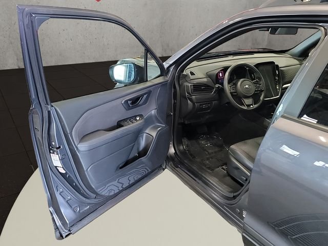 Used 2025 Gray Metallic Subaru Premium image 15