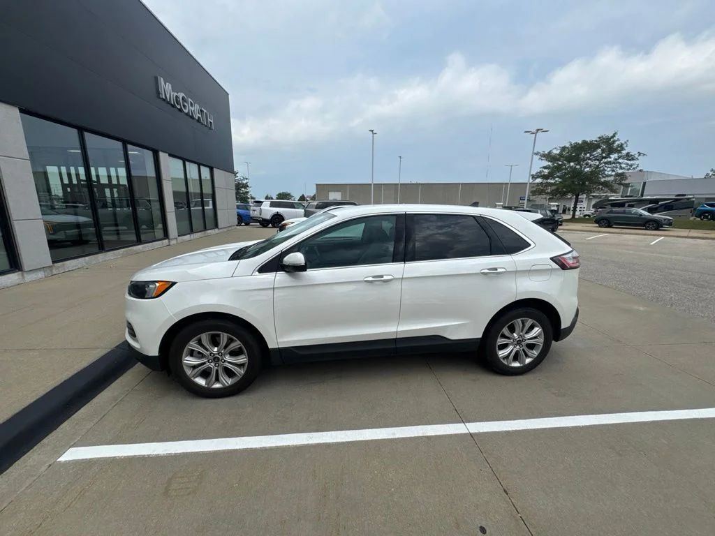 Used 2023 White Ford Titanium image 4