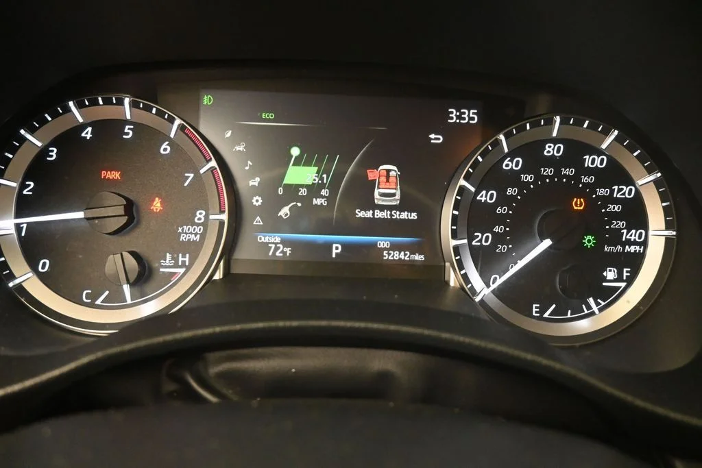 2023 Toyota Highlander XLE - Photo 14