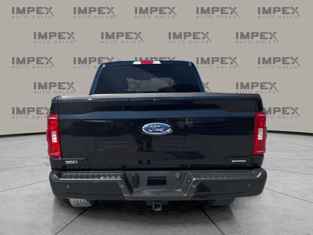 Used 2023 Black Ford XLT image 4