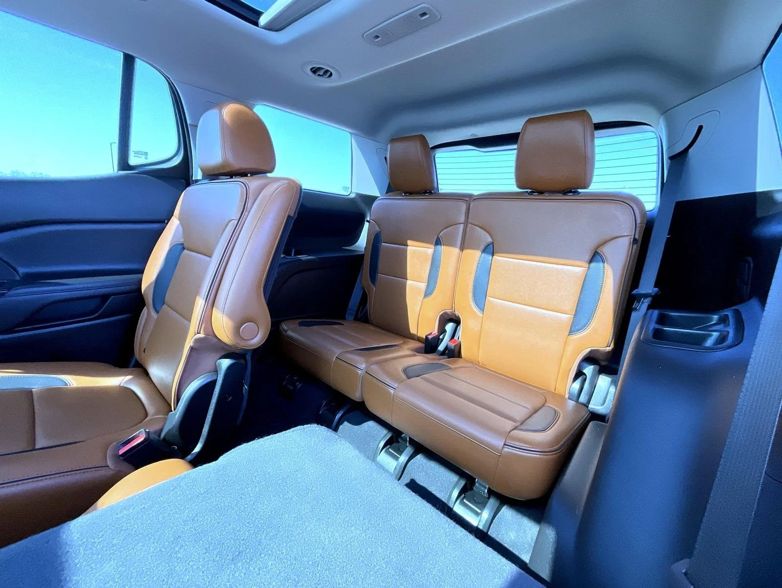 Used 2020 Gray GMC AT4 image 20