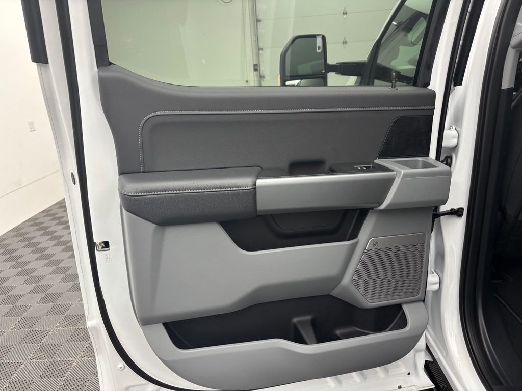 New 2026 White Ford XLT image 34