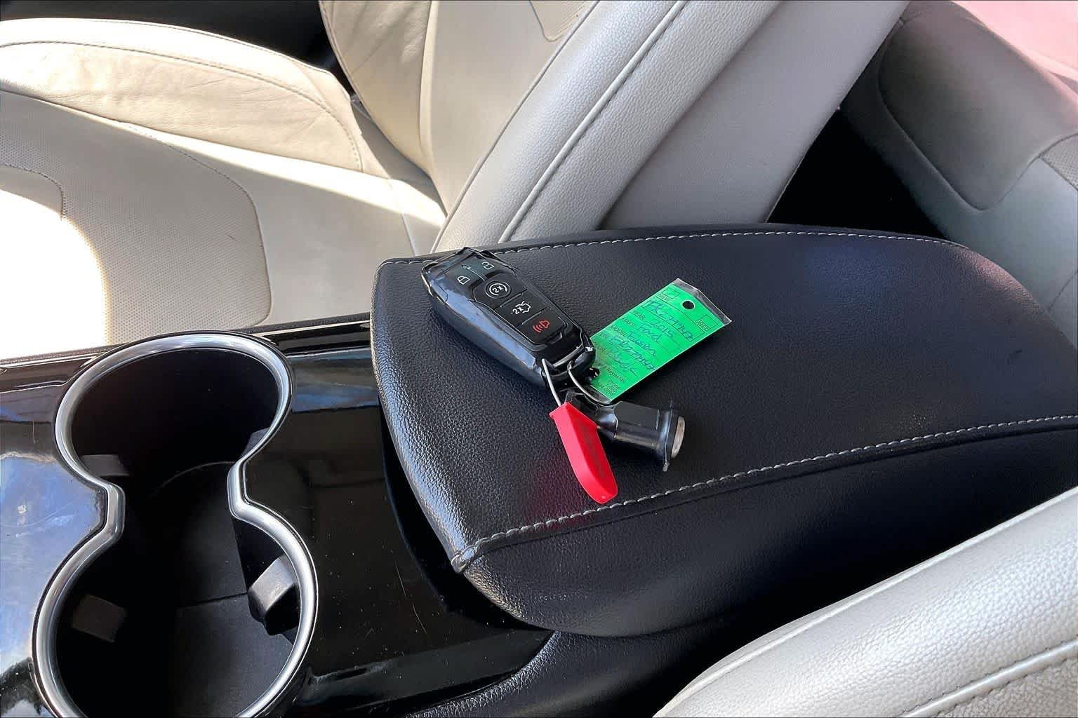 Used 2015 Tuxedo Black Ford Titanium image 14