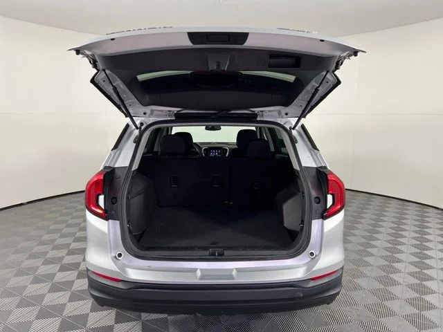 2022 GMC Terrain SLE - Photo 32