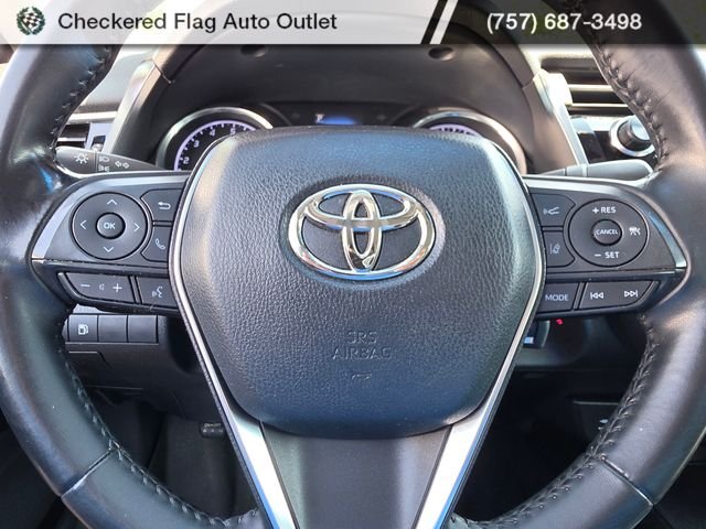 Used 2018 Super White Toyota SE image 13