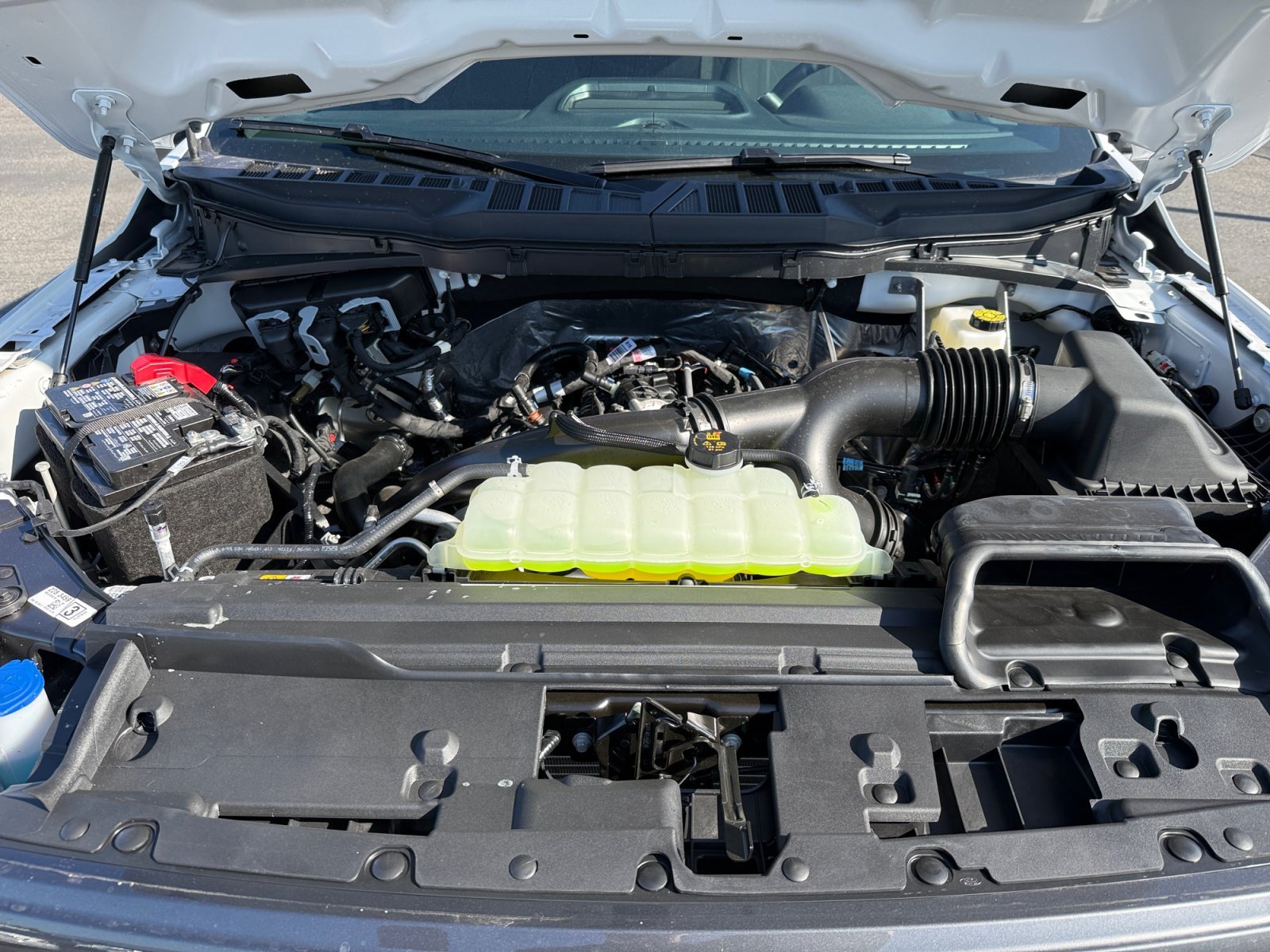 New 2026 Oxford White Ford STX® image 20