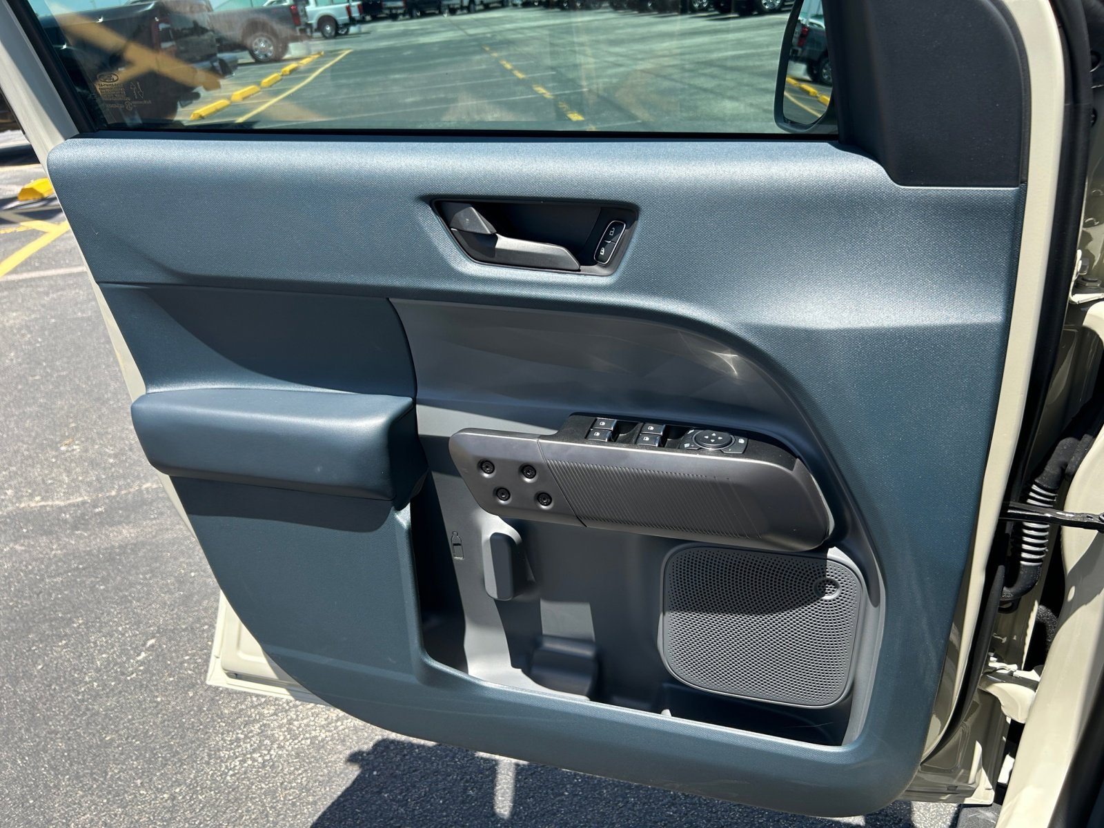2025 Ford Maverick XLT - Photo 22