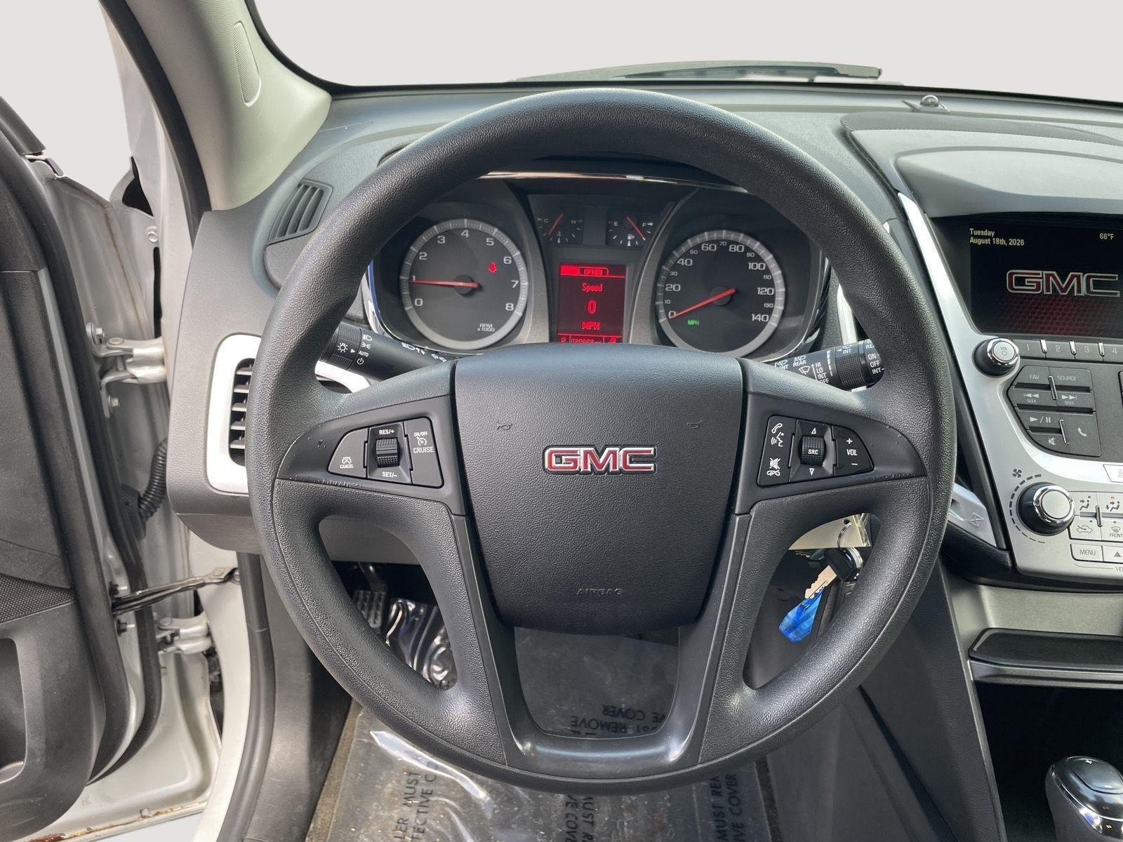 Used 2017 Quicksilver Metallic GMC SLE image 22