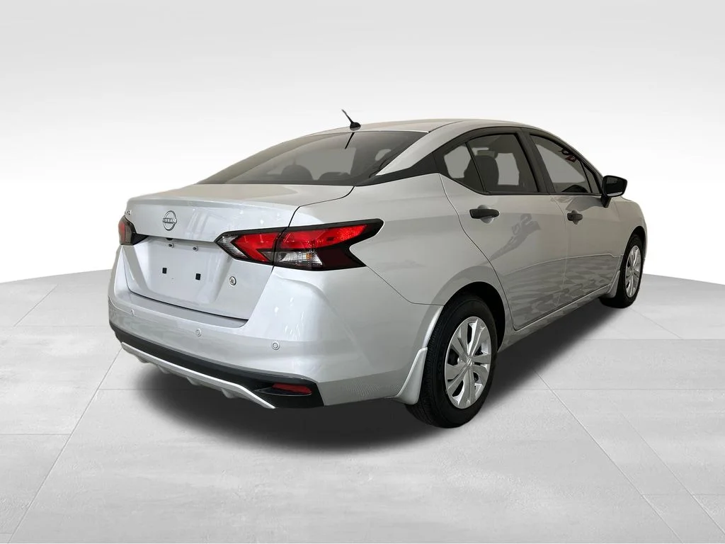Used 2024 Silver Nissan 1.6 S image 5