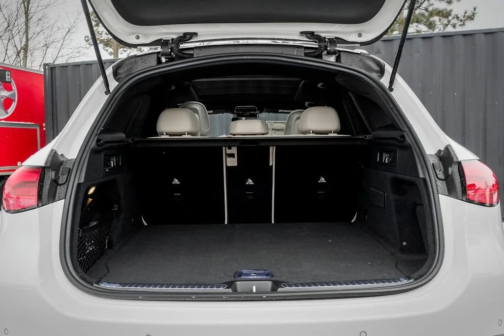 New 2026 Polar White Mercedes-Benz GLC 300 image 43