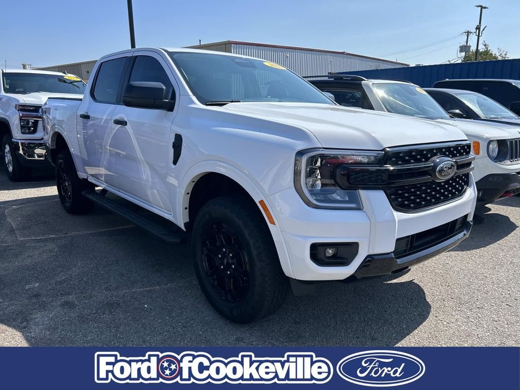 Used 2025 Oxford White Ford XLT image 2