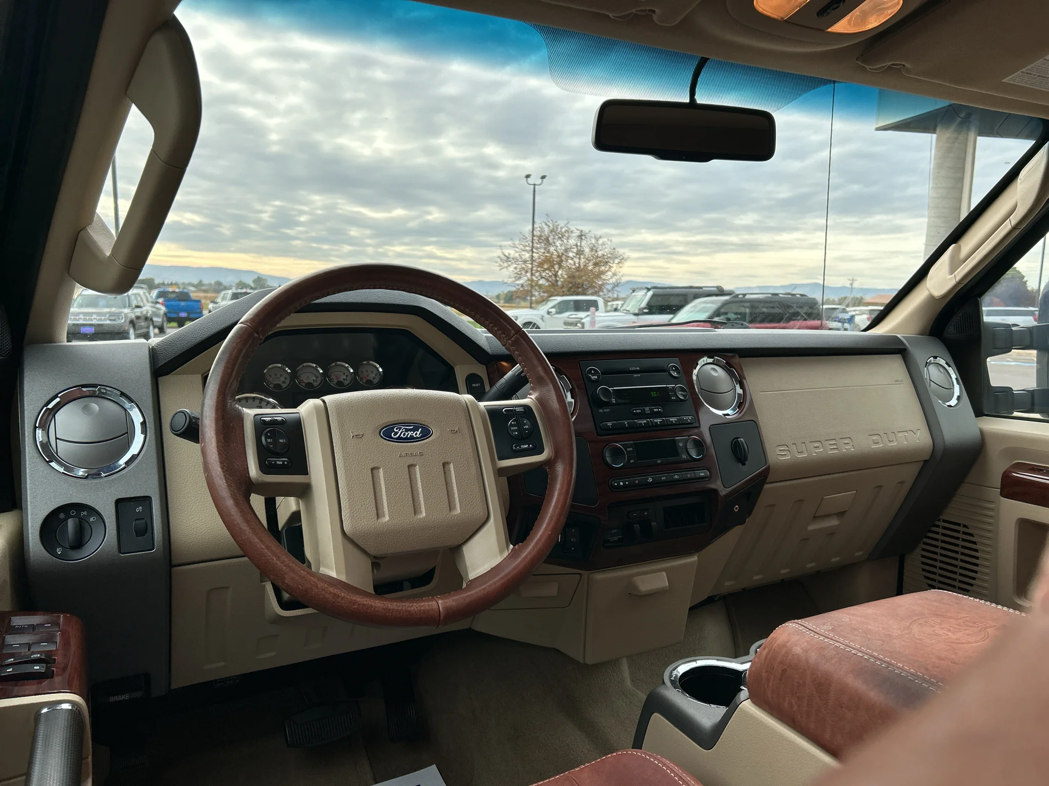 Used 2008 Dark Blue Pearl Clearcoat Metallic Ford King Ranch image 12