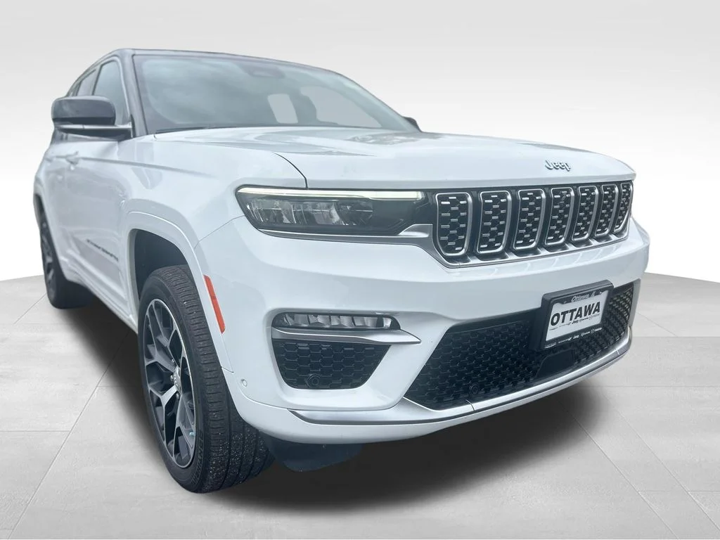 2022 Jeep Grand Cherokee Summit 4xe