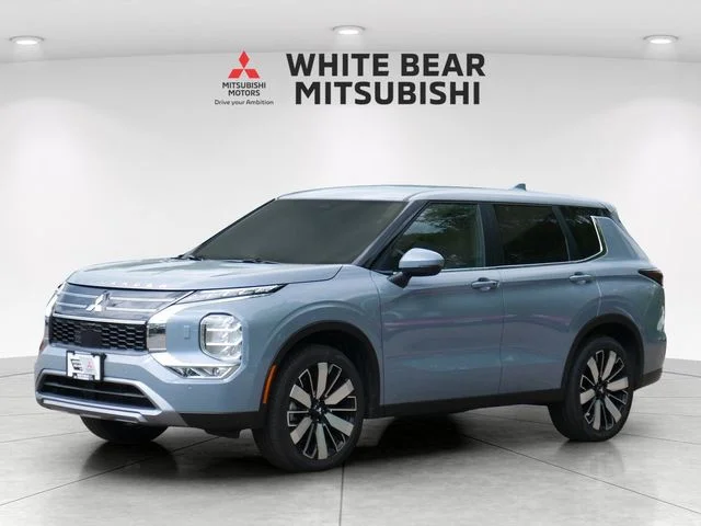Certified 2026 Mitsubishi Outlander SE with VIN JA4J4VAB6TZ009639 for sale in White Bear Lake, Minnesota