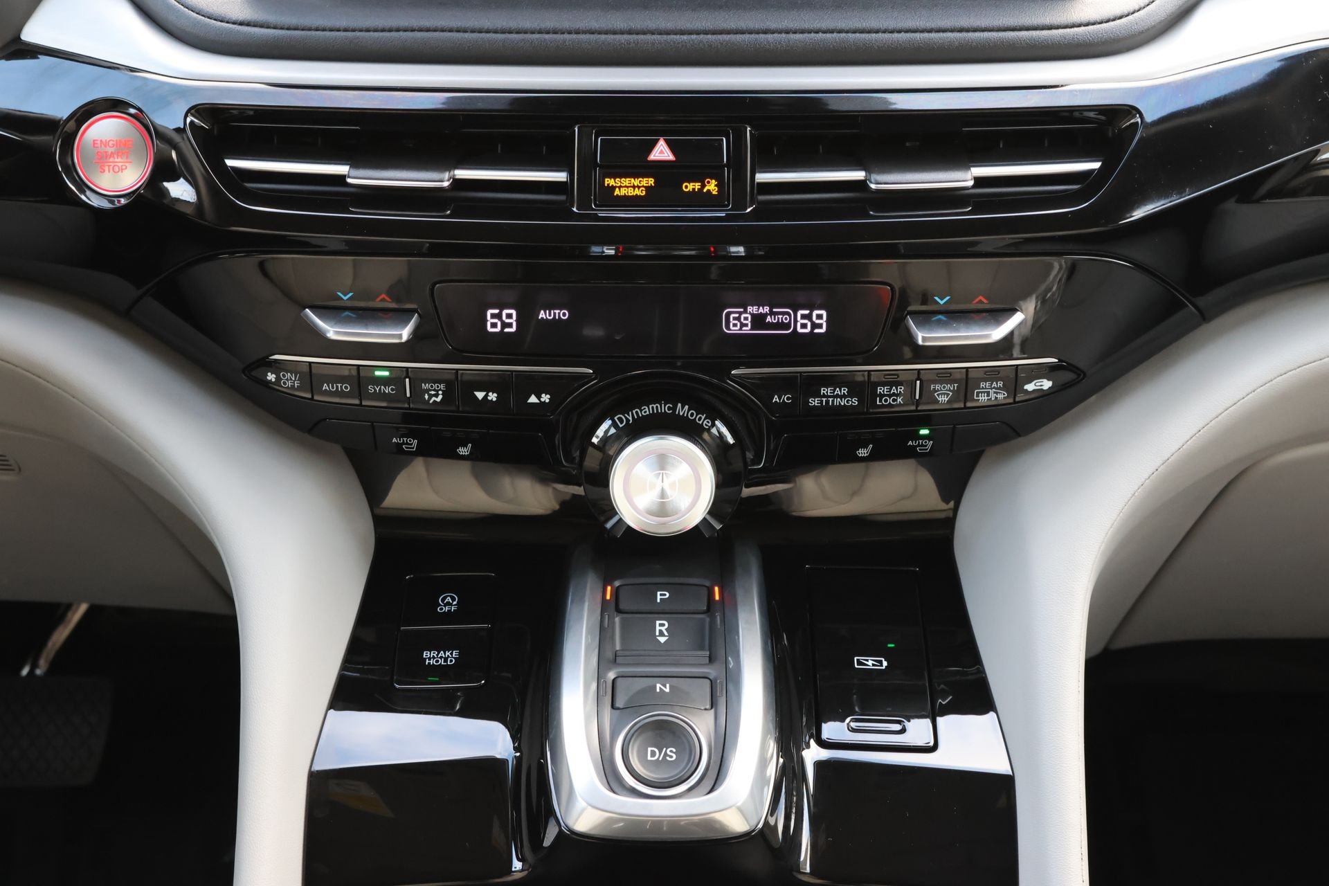 2026 Acura MDX Technology Package - Photo 16