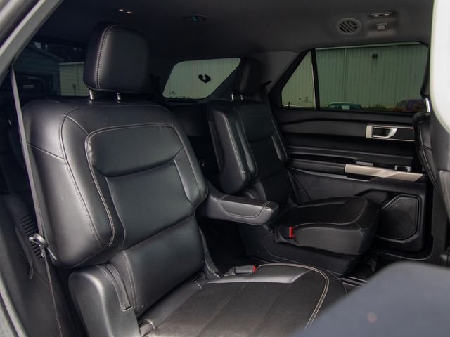 2023 Ford Explorer XLT - Photo 18
